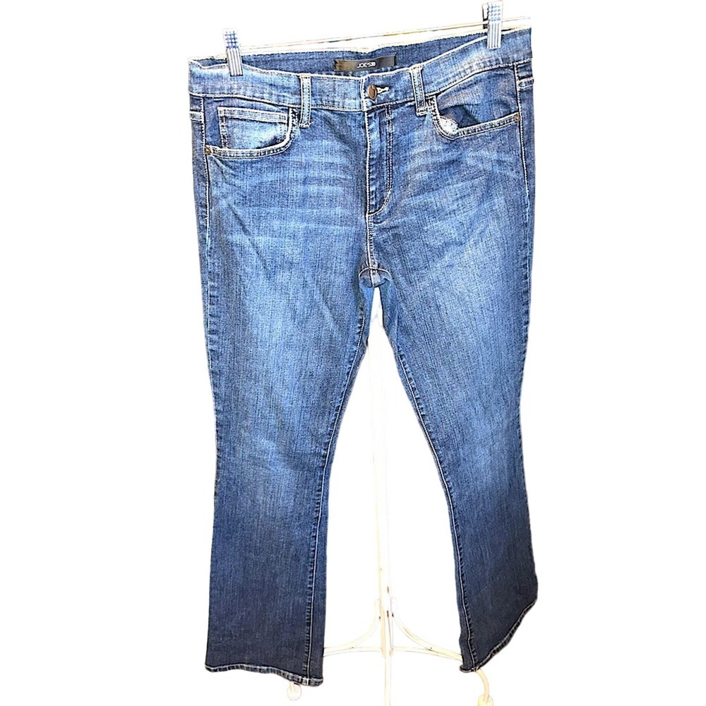 Boot cut Joe jeans, size 31
